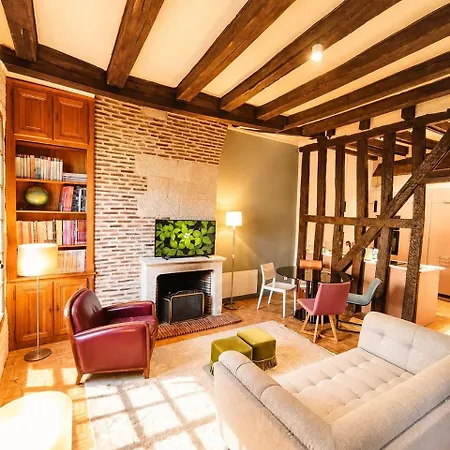 T3 Rénové Avec Charme, 2 Cœur Appartement *