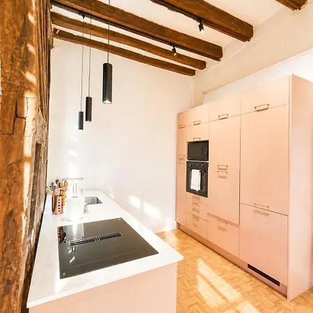 Appartement T3 Rénové Avec Charme, 2 Cœur *