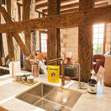 Appartement T3 Rénové Avec Charme, 2 Cœur Tours